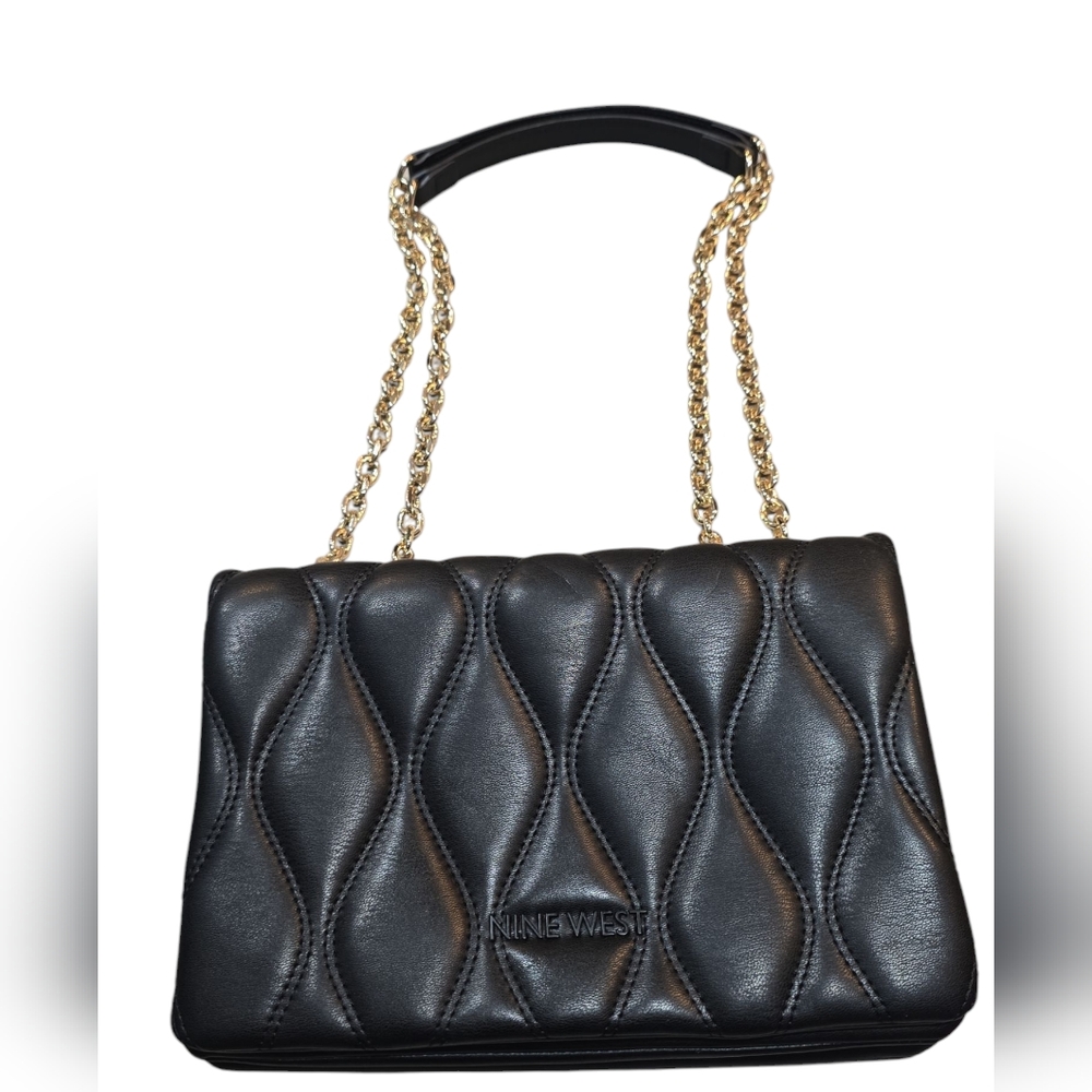 Nine West
AURELIE CONVERTIBLE XBODY FLAP Crossbody Bags